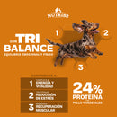 Nutriss TRIBALANCE es un concentrado para perros con 24 % de proteína y como primer ingrediente proteína animal
